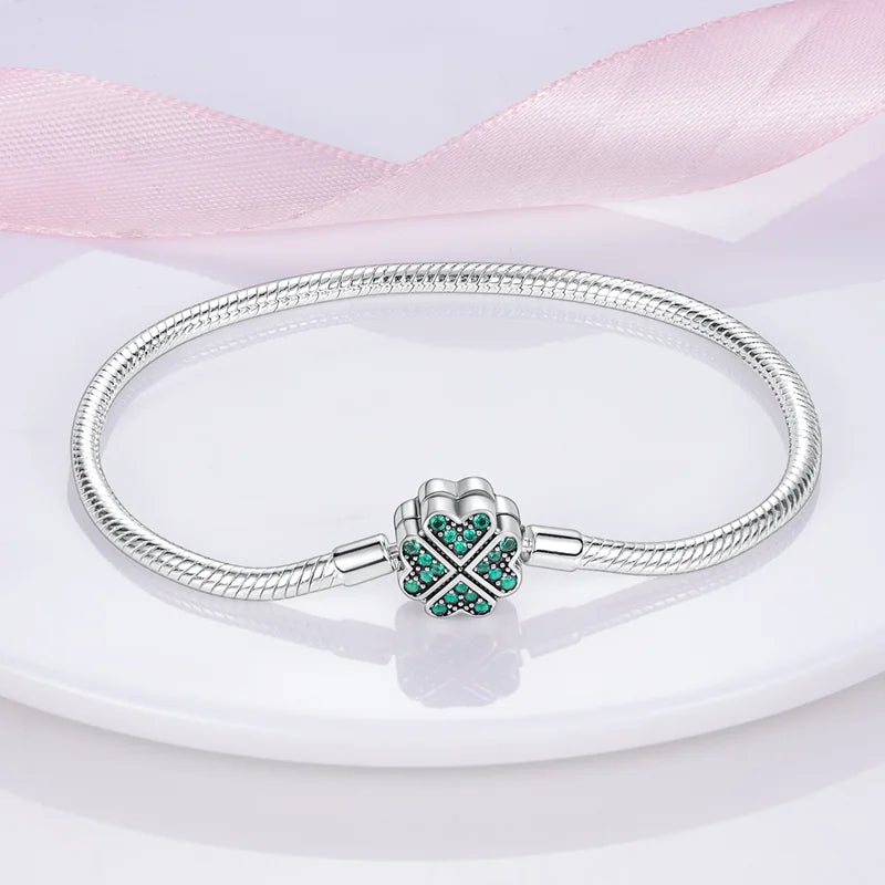 Radiant elegance: discover our inspiring sterling silver bracelet™